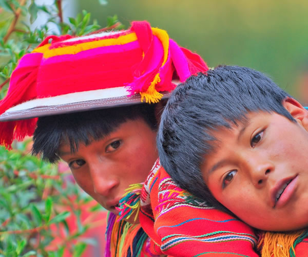 This image has an empty alt attribute; its file name is familias.jpg